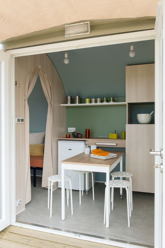 Location de Mobil-home de 2 à 4 personnes sans douche ni sanitaire