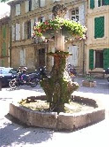 A découvrir aux alentours du Camping la Pinède